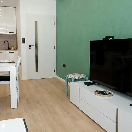 Chic 1br Flat & Garage I Garden Residence, By Flat Mаnаger * فارنا