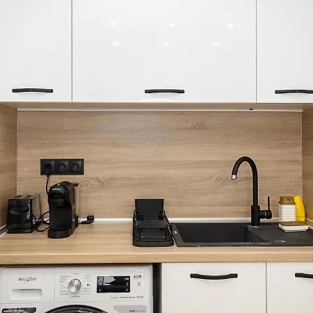 Chic 1br Flat & Garage I Garden Residence, By Flat Mаnаger Апартамент *