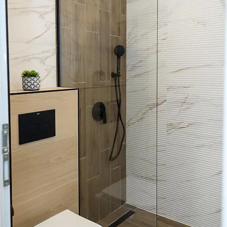 شقة Chic 1br Flat & Garage I Garden Residence, By Flat Mаnаger *