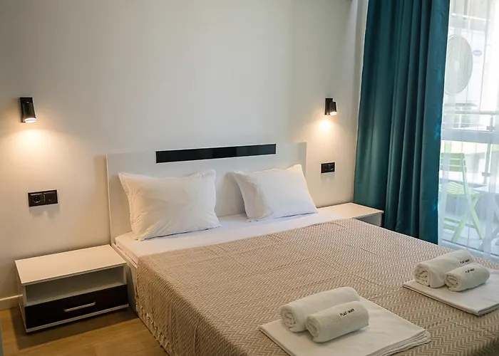 Chic 1br Flat & Garage I Garden Residence, By Flat Mаnаger Апартамент Варна