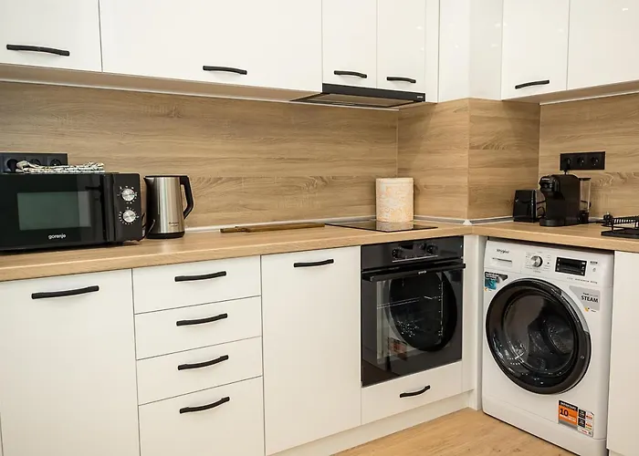 Chic 1br Flat & Garage I Garden Residence, By Flat Mаnаger Апартамент *