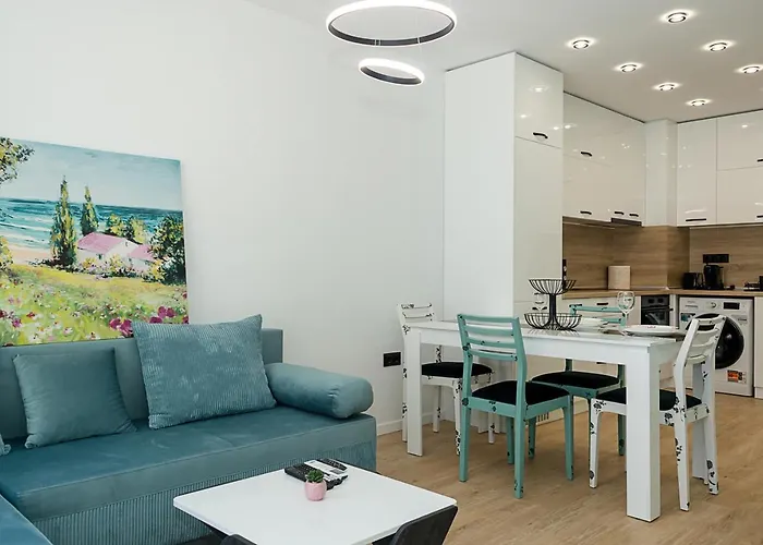 Chic 1br Flat & Garage I Garden Residence, By Flat Mаnаger Апартамент *