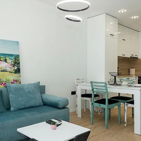 Chic 1br Flat & Garage I Garden Residence, By Flat Mаnаger Lejlighed *