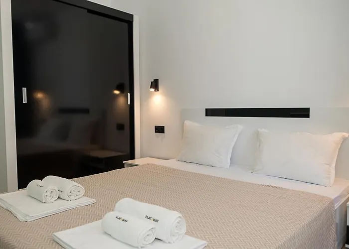 Διαμέρισμα Chic 1br Flat & Garage I Garden Residence, By Flat Mаnаger